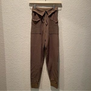 Ronny Kobo Tanesha Pant pull on perforated jogger style pants, size XS